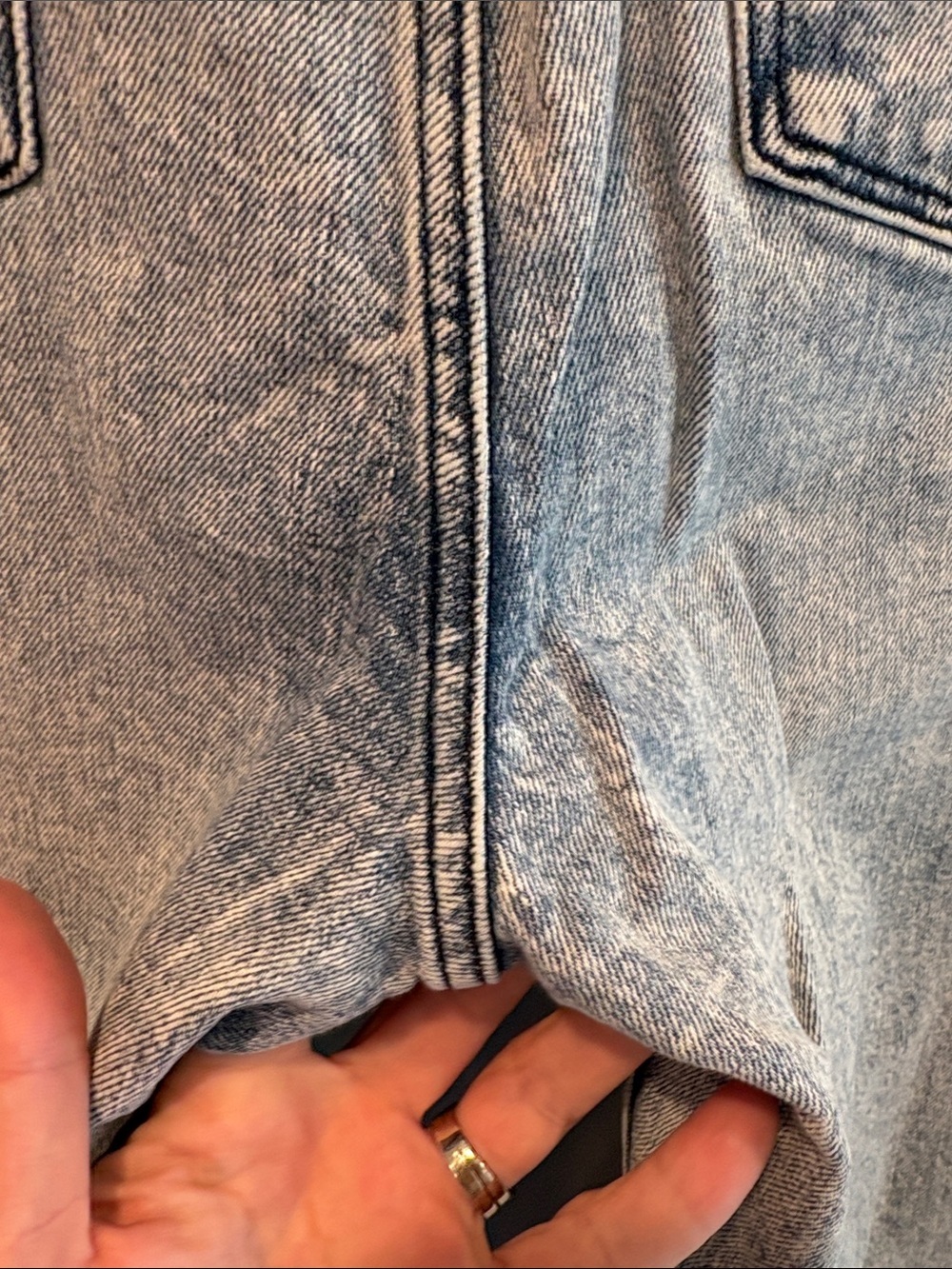 Joe's Jeans Women's Straight Leg Jeans in Light Wash Blue waist 14-14 1/2 in 31 - Picture 8 of 10